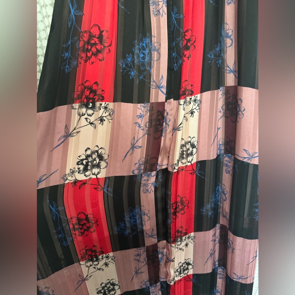 BCBGeneration Plaid Floral Maxi Dress - Picture 4 of 5